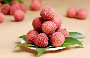 Strong cold litchi in June at the beginning of the year