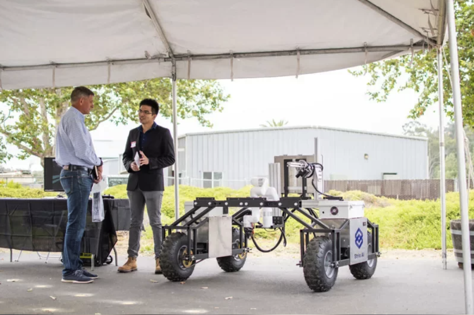 Amazon self-driving company Zoox acquires Strio.AI, a new robot entrepreneur for strawberry harvesting